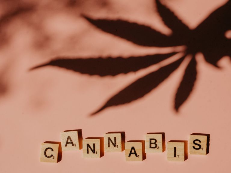 Weitere Cannabinoide